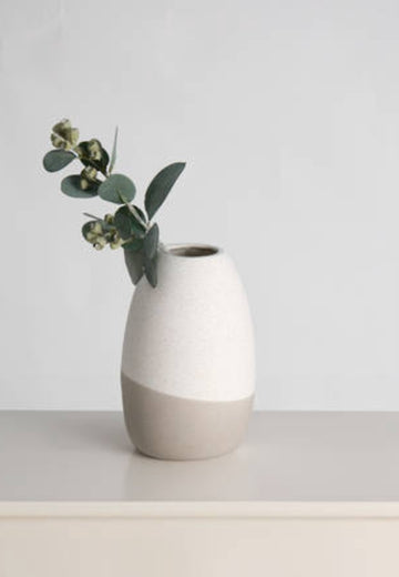 Livia Speckle Vase