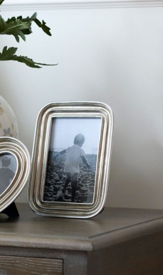 French Country Sliver Frame