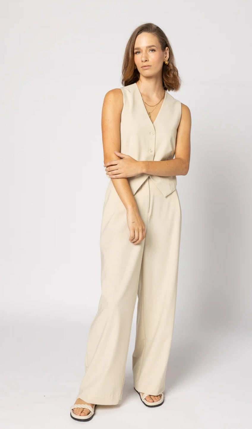 Drama Cardinal Waistcoat