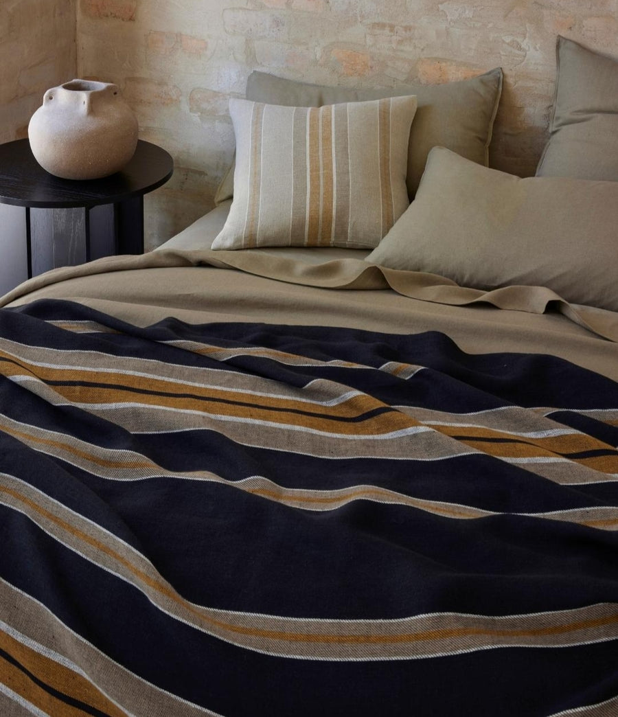 Weave Franco Throw