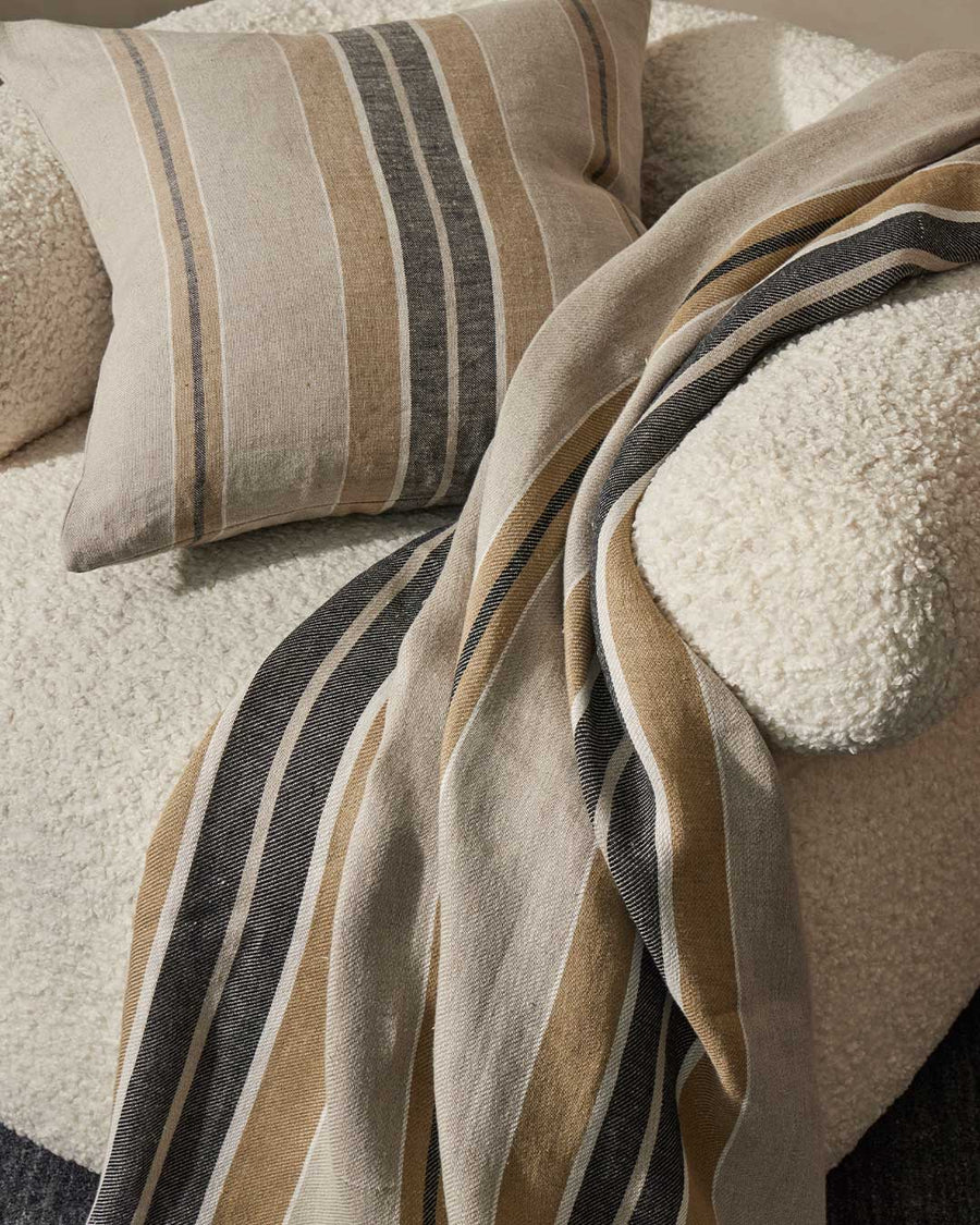 Weave Franco Throw